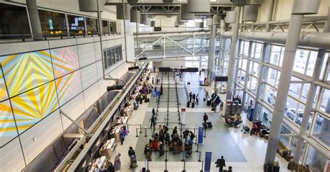 Spirit terminal iah. The Terminal B Transformation at IAH is a groundbreaking initiative that represents United Airlines ... terminal that truly embodies the spirit of Houston while ... 