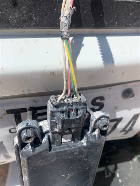 Spn000639. 2010 Freightliner Cascadia with the following fault codes on dash controller open 249s254 05 Radar SA42 SPN000639 J1939 - Answered by a verified Technician We use cookies to give you the best possible experience on our website. 
