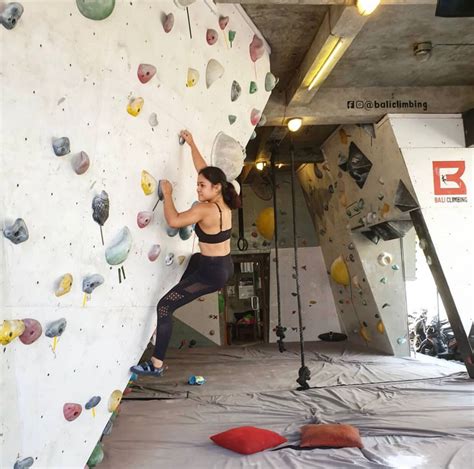 Sport climbing bali.  &ndash; 04.  Jan 15, 2025 · So strap in parents, because we aske...