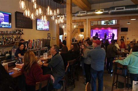 Sports Bar in Groton CT Game Time Groton Medium