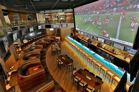 Sports bar vegas. Book Now. Stadia Bar. Luxe sports viewing experience. Book Now. Stadia offers next-level sports viewing experience with lavish amenities, numerous large HD TVs, a menu … 