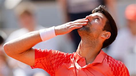 Sports minister: Djokovic must abstain from political messages at French Open