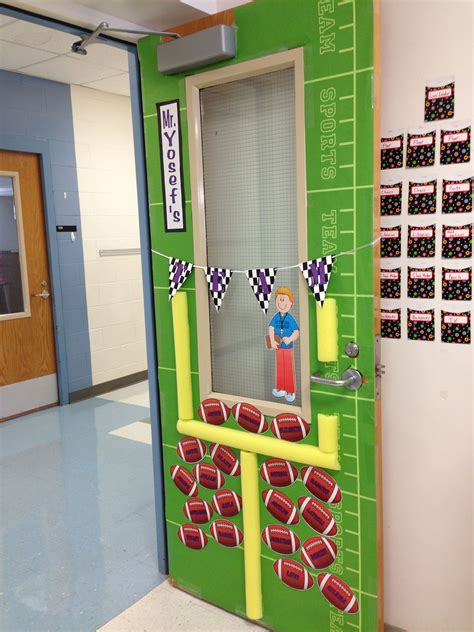 The 50+ editable and printable elements included in this sports themed classroom decor collection were carefully designed by experienced classroom teachers to help you simplify and organize your classroom and prepare to go back to school on a budget. Setup for the new school year or a classroom transformation is simple with the accents, cutouts ... . 