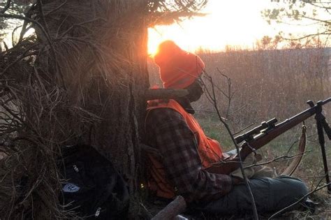 Sportsmen’s group will snub Governor’s Deer Opener over Walz positions on guns, wolves