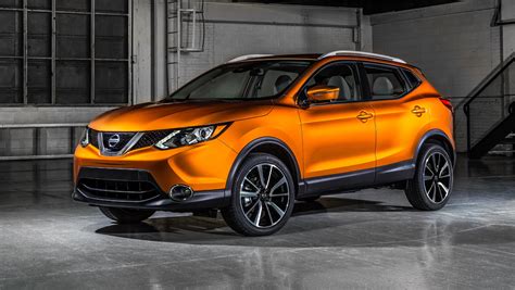 Sporty suv. Jan 13, 2021. SUVs currently form the backbone of American vehicular life, hauling commuters to the office, crews to worksites, kids to school, and enthusiasts to off-road adventures. Eminently ... 
