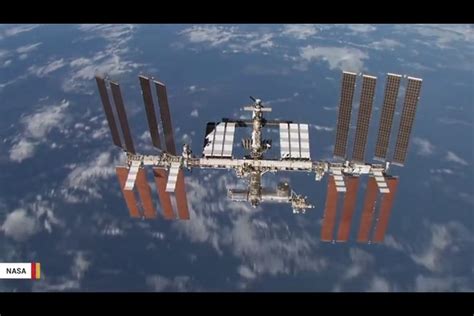 Spot the international space station. Breaking SpaceX crew dock at International Space Station. A SpaceX crew of three US astronauts and one Russian cosmonaut has docked at … 