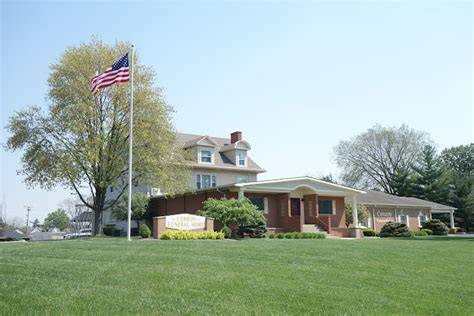 Springfield ohio funeral home. jacksonlytle.  We offer a range of personalized services to suit...