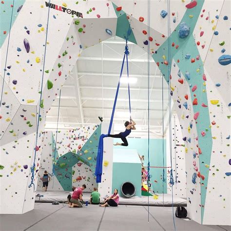 Springfield rock climbing.  Zenith offers day passes, Zenith Climbing Center If your looking...