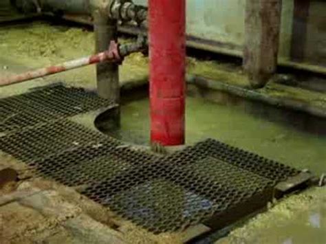 Spudding an oil well refers to the beginning stage of drilling a well. A drill creates a hole in the surface, and then casing and cement are placed inside to keep the groundwater safe. After that .... 