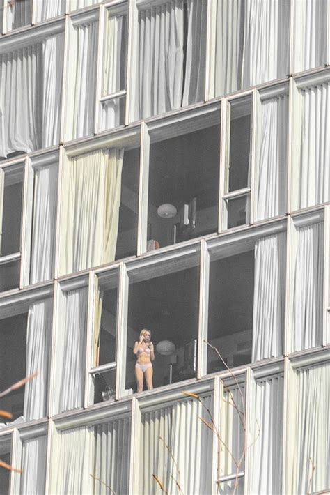 Jimi And Mosi Hotel Hd Sex - th?q=Spy tube balcony