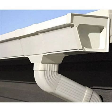 Square Plastic Gutter Plastic Centre