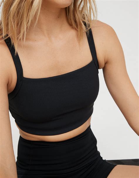 Square neck bra. The square neckline tank tops allow you to become the focus of attention. 💕Wearing All Seasons - The sports tank top is suitable for all seasons around the year, great matches for skirts, shorts, jeans, yoga pants or sweatpants. Perfect womens longline sports bra for yoga, exercise, fitness, any type of workout or everyday wear. 