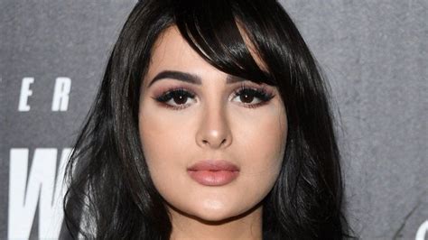 Sssniperwolf cancel. SSSniperWolf's Height and Weight. SSSniperWolf has an average height of 5 feet and 4 inches or 164 cm (1.64 m) and weighs approximately 51 kg or 113 pounds. Her perfect height-to-weight ratio gives her a lean figure which she flaunts during her cosplays. View this post on Instagram. 