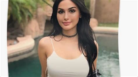 💥 Subscribe to SSSniperWolf to join the Wolf Pac