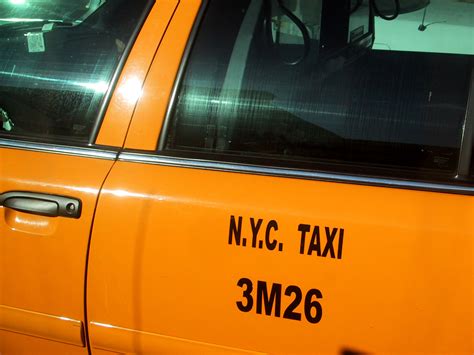 St Helens Airport Taxi Fares to Downtown - ihatetaxis.com