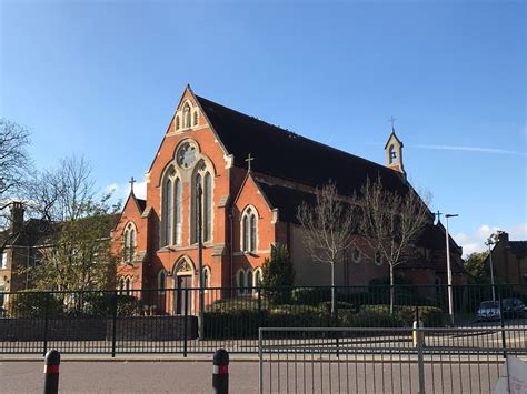 St Thomas of Canterbury Hullbridge Essex - Churches near me