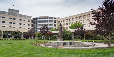 St agnes hospital fresno. Doctors at St. Agnes Medical Center. ... which hospital he or she admits patients to, ... Dr. Elisa Foster is a radiologist in Fresno, CA, and is affiliated with Baylor St. Luke's Medical Center ... 