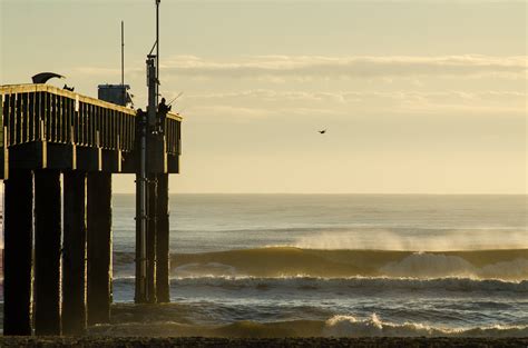 Get today's most accurate Jacksonville Beach Pier surf report with 
