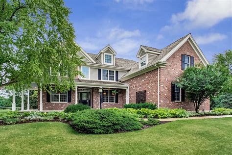 St charles real estate. Real Estate in St. Charles, MO St. Charles is a city located in Missouri that offers prospective homebuyers a variety of single-family residences and condos to choose from. Listed are all St. Charles Homes For Sale , ranging in … 