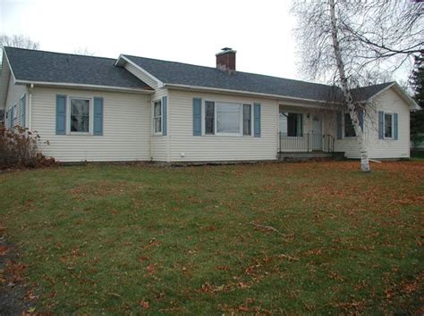 St lawrence county real estate. 832 Sq Ft. 28 Denton Rd, Brasher Falls, NY 13613. This 2020 Rustic 2-Bedroom Ranch Style Home is in excellent condition with a open floor plan with Vaulted Ceilings in the Living Room-Has a Wood Stove in the Living Room and also has in floor Heating- sits on 3.70ac with multiple outbuildings to include Old Style Root Cellar-12x24 Storage ... 