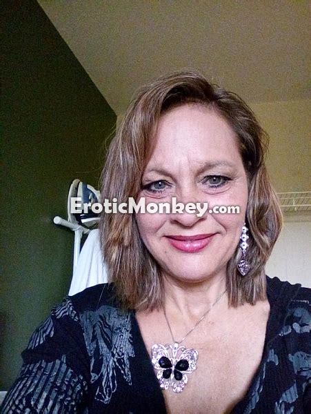 St louis escorts over 40. Find 40 year old female escorts and sexy mature call girls offering their services in Saint Louis. New Listings Daily. ... Mature Escorts Over 40 Years in Saint Louis, MO. change city. POST AD. Tue. Oct. 17 Posted: 12:57 AM 41 years Very Innocent Older fit woman honesty and sincerity ... 