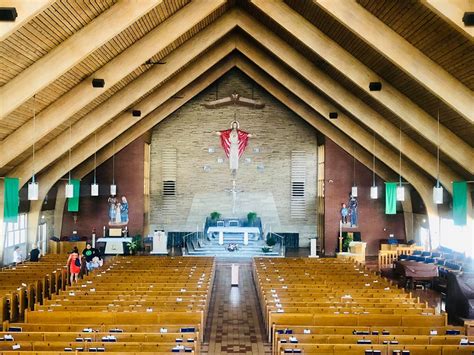 St louise de marillac church. Monday – Friday: 8:30 am Daily Masses. Saturday: 8:30 am Daily Mass & 4:30 pm Vigil Mass. Sunday: 6:30 am, 8:00 am, 10:00 am* & 12:00 pm Noon and 5:00 pm Evening Masses. * The 10:00 AM Sunday Mass will be our ongoing livestream Mass for our homebound parishioners. Welcome to the St. Louise de Marillac Parish live stream! We are so glad you ... 