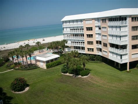 St pete beach real estate. Boca Shores Condo Real Estate - St. Pete Beach, FL. Boca Shores Condo is an affordable gated community located only 5 minutes away from the beach. This condo community of St Pete Beach is the perfect choice for the seasonal visitor and for those who are looking for a permanent residence in this stunning area of Pinellas County, … 