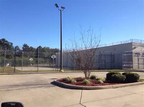  Tangipahoa Parish Jail. 101 Campo Lane, Amite City, LA 70422. Phone: (985) 748-4330. ... St. Tammany Parish Transitional Work Program. Phone (985) 726-7999. Location . 