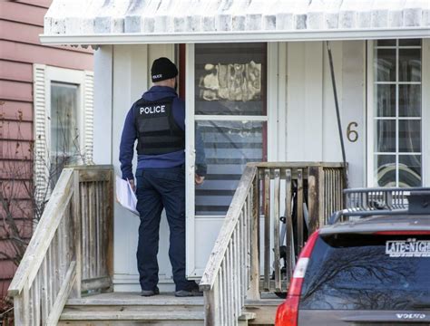 St thomas news crime.  Thomas&rsquo; diamond district have prompted police to seek what they hope ...