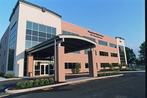 Ascension St. Vincent Williamsport at 412 North Monroe Street in Williamsport, Indiana, provides a wide range of hospital services, including general and laparoscopic outpatient surgery, comprehensive diagnostic clinical tests and medical imaging for acute or emergency care, physical therapy, respiratory care, nutritional support and education, GYN services, OP infusions, and swing bed program.. 