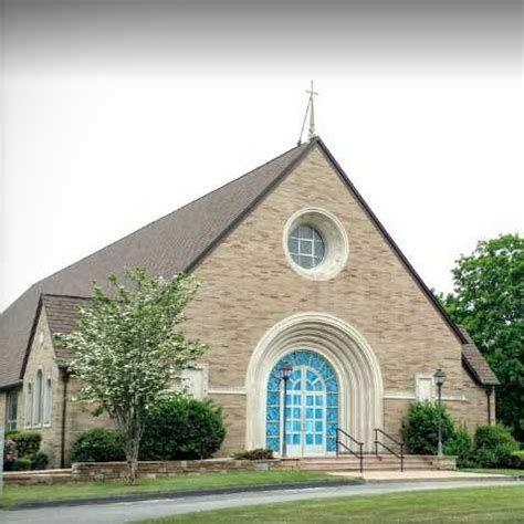 St. Anne Church (of Blessed Trinity Parish) in Littleton, MA ...