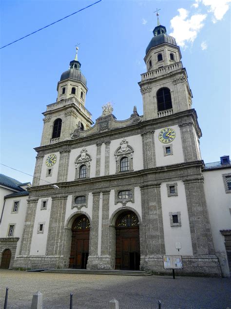 St. James Cathedral - Innsbruck tourism - ViaMichelin