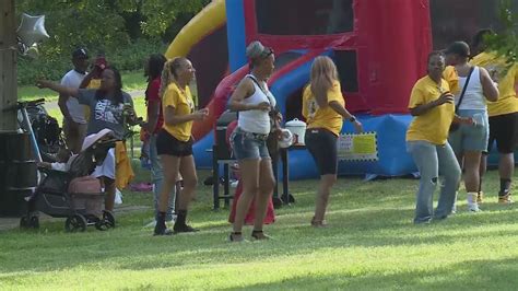 St. Louis families, visitors enjoy the outdoors before excessive heat warning