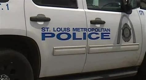 St. Louis had only 2 officers for an entire district - Both called in sick