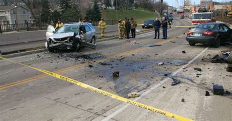 St. Paul: Driver killed, 3 injured in two-vehicle crash in Como Park