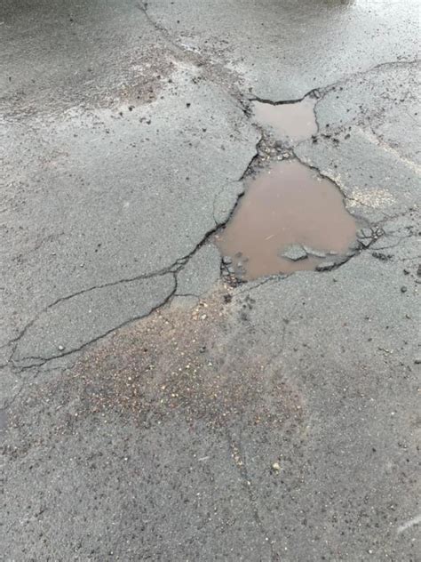 St. Paul: Hadley’s pothole pic competition nets three winners