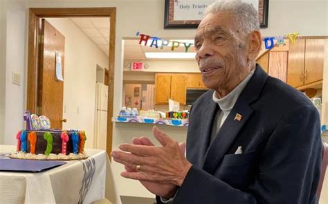 St. Paul centenarian Gordon Kirk ‘still trying to be of assistance to others’