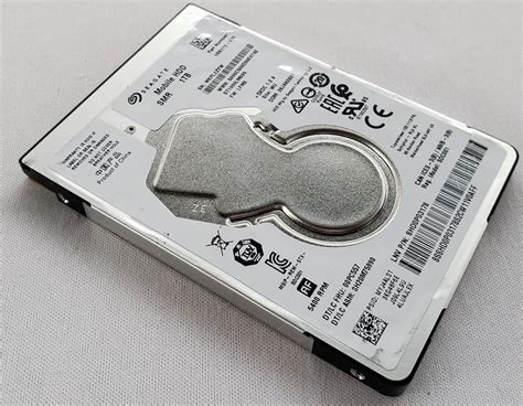 St1000lm035-1rk172. Operating System. Release Date. Severity. Options. Seagate Hard Disk Drive 1TB Firmware Update Utility. 9.07 MB. LCM2. Windows 7 (32-bit) Windows 7 (64-bit) 