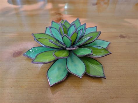 Stained Glass Succulent Pattern: DIY Tutorial