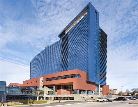 Stamford hospital. In 2002, Stamford Hospital in Stamford, Conn., was challenged on a couple fronts: Neighborhoods to the south of the campus were in socioeconomic deterioration, and patient satisfaction ratings had room for improvement. That set the stage for planning a new replacement hospital with the goal of bringing the 305-bed hospital to the leading edge … 