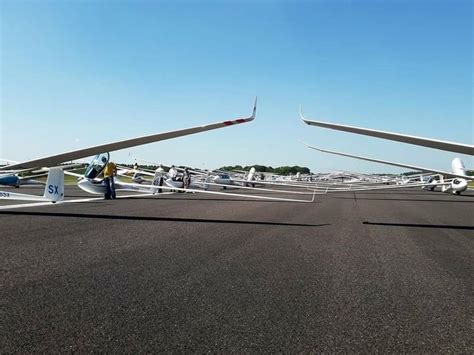 Standard Class Gliding Competition Overview