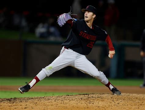 Stanford baseball coach David Esquer defends decision to let Quinn Mathews throw 156 pitches in complete game