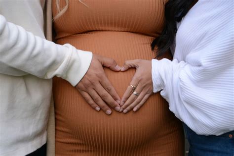 Stanford studies show differences between races in rates of birth complications