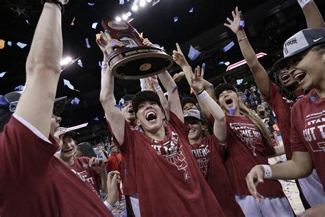 Stanford tops Texas A&M to win regional, Cardinal to host Longhorns in supers