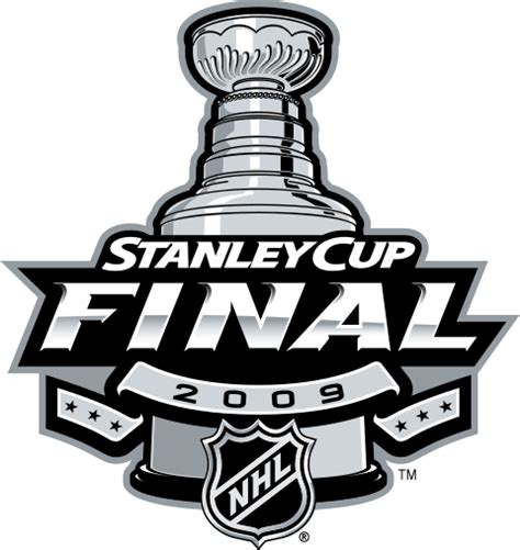 Stanley Cup on yksi jääkiekon arvostetuimmista palkintopokaaleista, joka myönnetään vuosittain jääkiekkoliiga NHL:n pudotuspelien voittajajoukkueelle. Poiketen muista Pohjois-Amerikan suurten urheiluliigojen (NBA, NFL ja MLB) mestaruuspalkinnoista, uutta Stanley Cupia ei teetetä vuosittain uudelleen vaan …