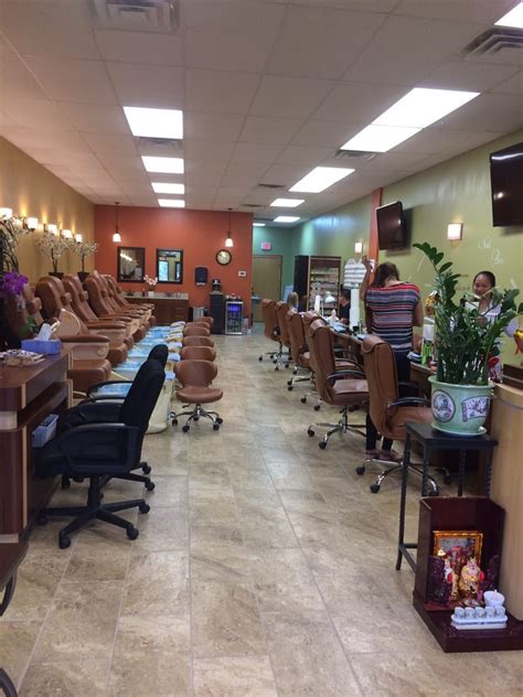 Details. Phone: (608) 326-0093. Address: 114 WestBlackhawk Avenue, Prairie Du Chien, WI 53821. Suggest an Edit. Get reviews, hours, directions, coupons and more for Star Nail & Spa. Search for other Nail Salons on The Real Yellow Pages®.. 