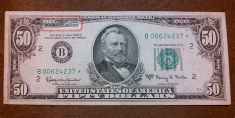 Star note 50 dollar bill. A dollar bill weighs approximately .04 ounce, the equivalent of one gram. The dollar bill is also referred to as a note. U.S. paper money is printed by the Bureau of Engraving and Printing. 