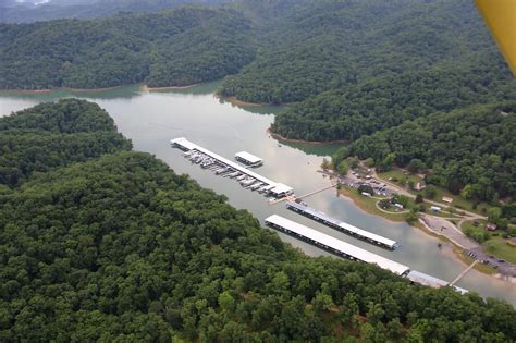 Star point resort. Located at 4490 Star Point Road off Highway 111 west of Byrdstown, TN, and north of Livingston, TN COTTAGES • LODGE • CONDOS • SHIP STORE • PONTOON BOAT RENTALS • SLIPS • FULL-SERVICE MARINA. (931) 864-3115. Toll Free. 931-864-3115. starpoint@twlakes.net. 4490 Star Point Rd. Byrdstown, TN 38549. A relaxing getaway or a thrill-packed ... 
