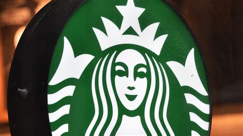 Starbucks rolls out $1 charge for certain orders, causing confusion