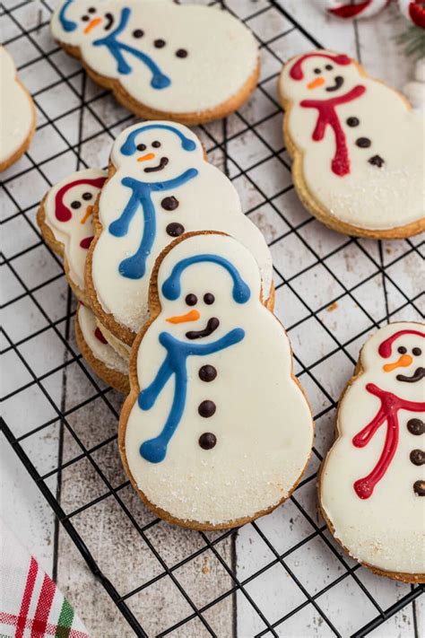 Starbucks snowman cookie. There are 390 calories in 1 serving (81 g) of Starbucks Snowman Cookie. Get full nutrition facts for other Starbucks products and all your other favorite brands. 